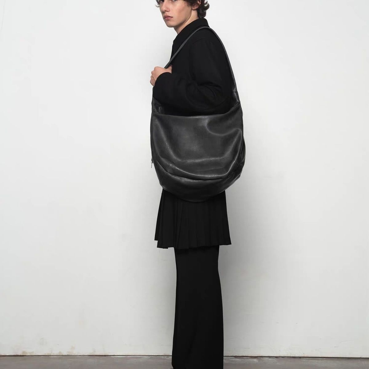 MOTTLED HOBO BAG detail 5