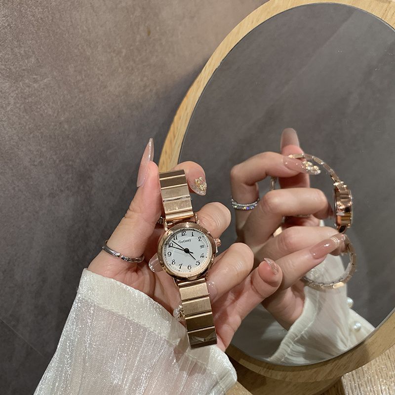MINIMAL DATE WATCH detail 2