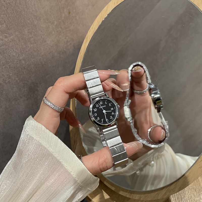 MINIMAL DATE WATCH detail 7