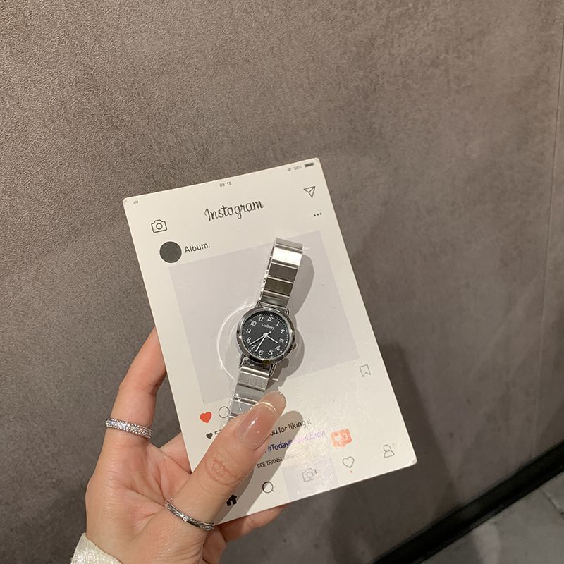 MINIMAL DATE WATCH detail 14