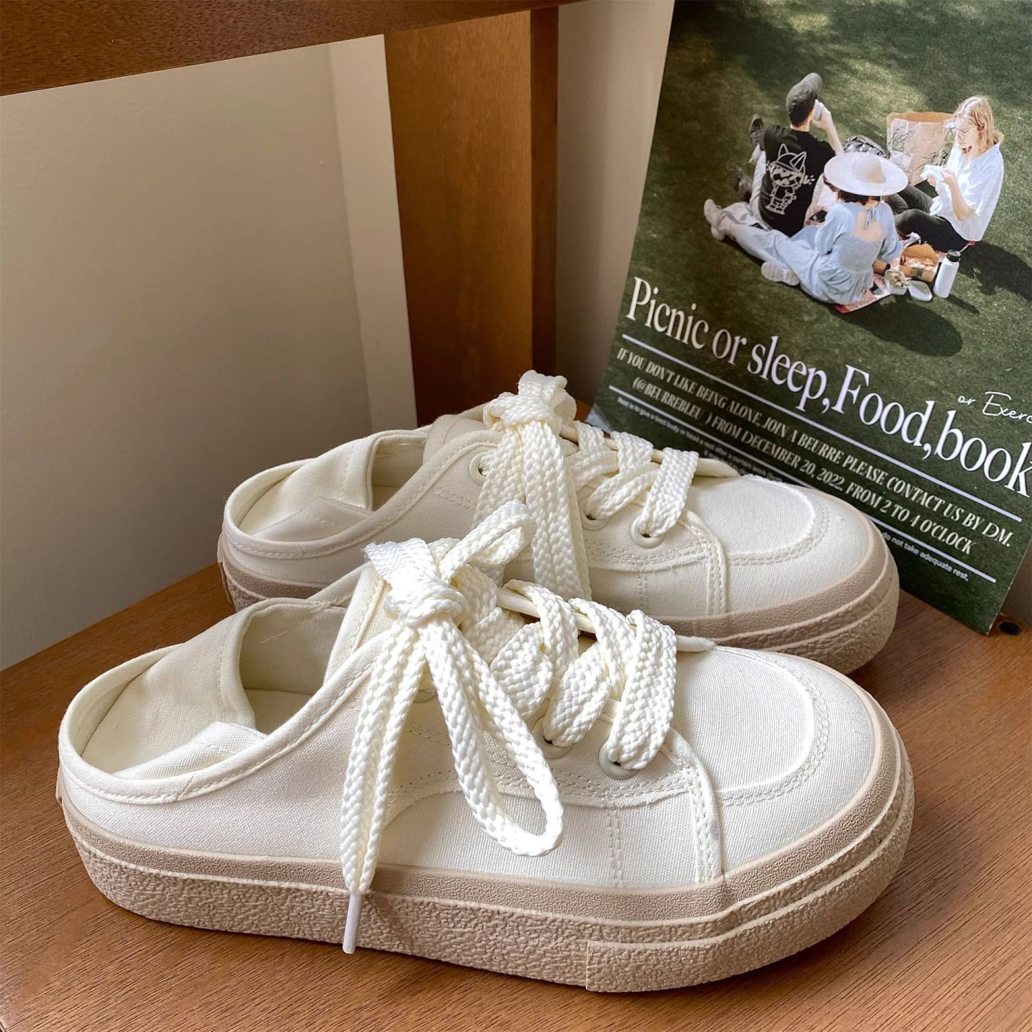 CREAM CONVERTIBLE CANVAS SHOES 2